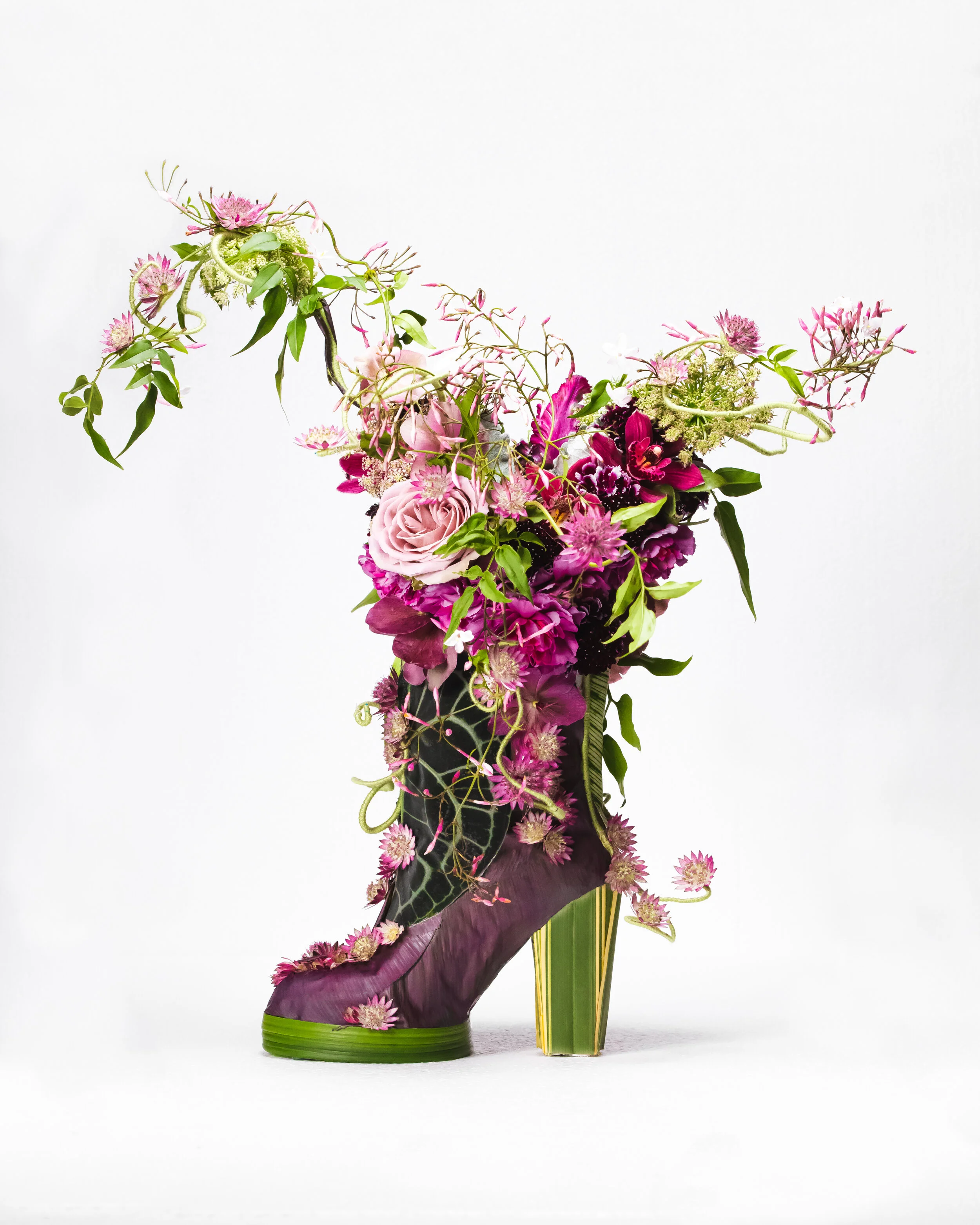 SHOE FLEUR - Creative Edge March 2021 — Hitomi Gilliam AIFD SHOE FLEUR - Creative Edge March 2021 — Hitomi Gilliam AIFD